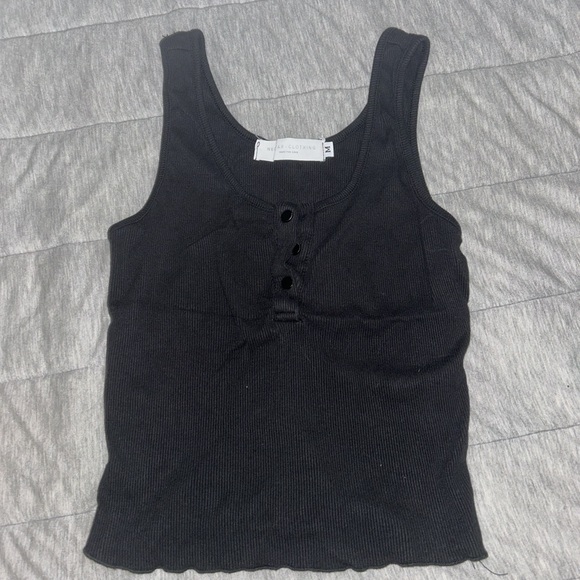 Tank Top Bundle - Picture 3 of 7